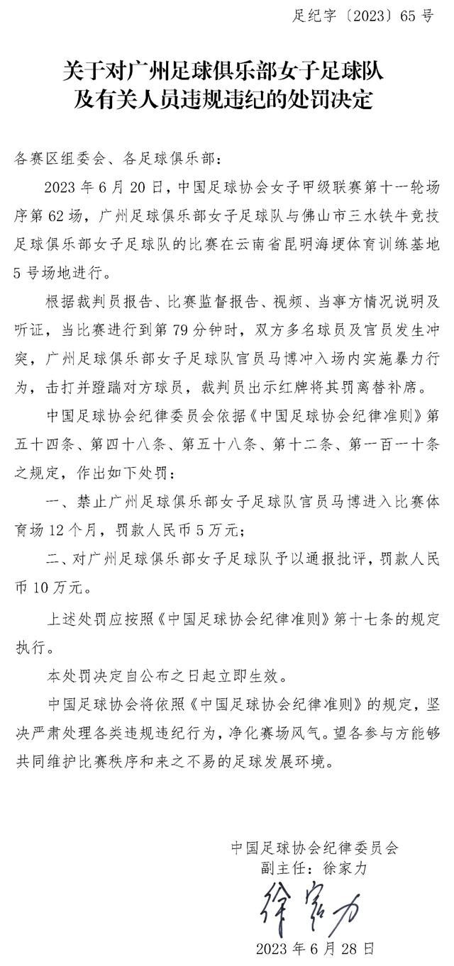 在两个男人竭尽心力照顾两个女人的漫长过程中，他们的爱情、友情，过往、未来都发生了许多变故对她说Hableconella(2002)导演:佩德罗·阿莫多瓦编剧:佩德罗·阿莫多瓦主演:哈维尔·卡马拉/达里奥·格兰迪内蒂/蕾欧诺·瓦特林/罗萨里奥·弗洛雷斯/马里奥拉·福恩特斯/更多…类型:剧情/爱情制片国家/地区:西班牙语言:西班牙语上映日期:2002-03-15(西班牙)片长:112分钟又名:悄悄告诉她(台)/对她有话儿(港)/TalktoHer。